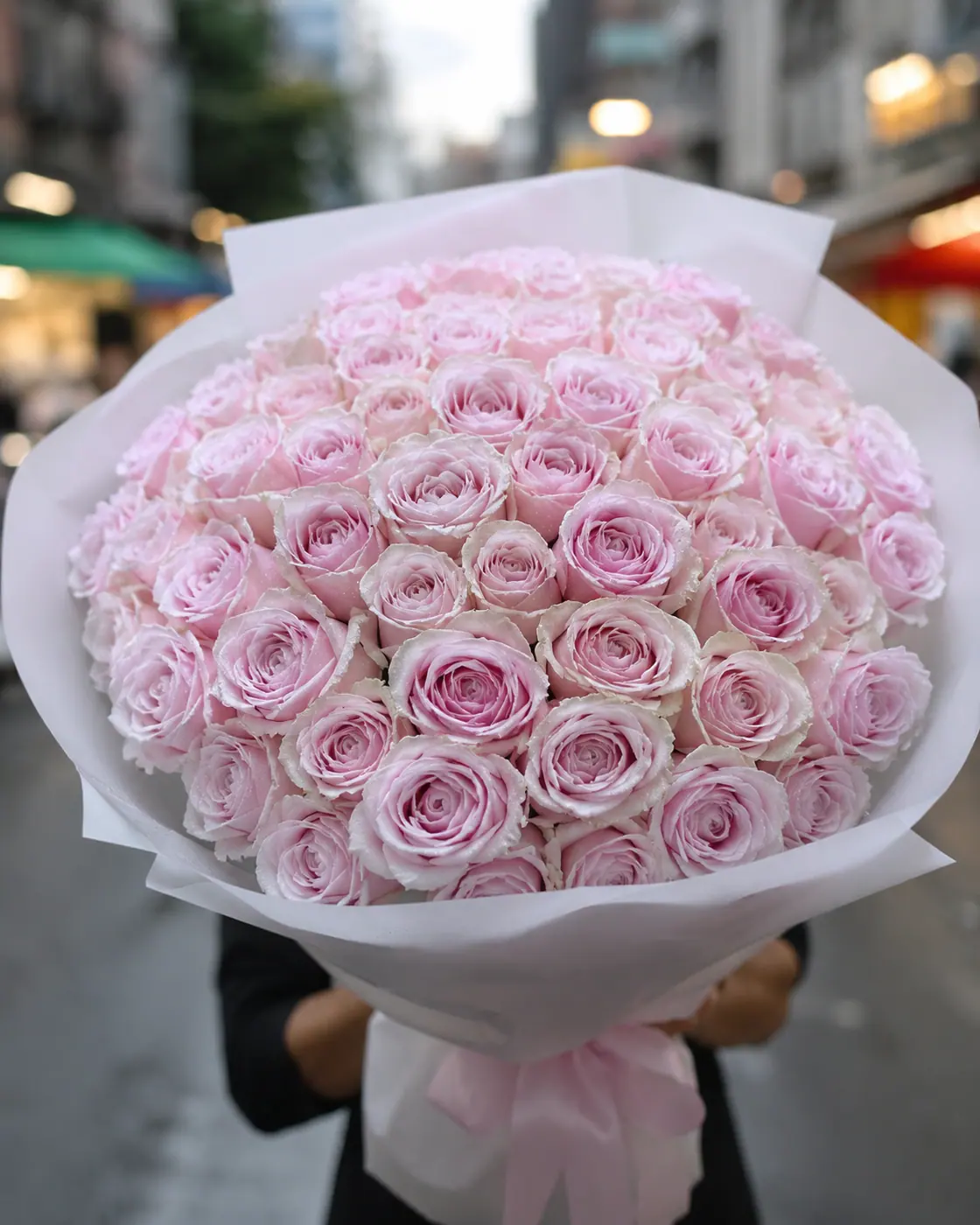 Photo shows 51 roses · Collection №12